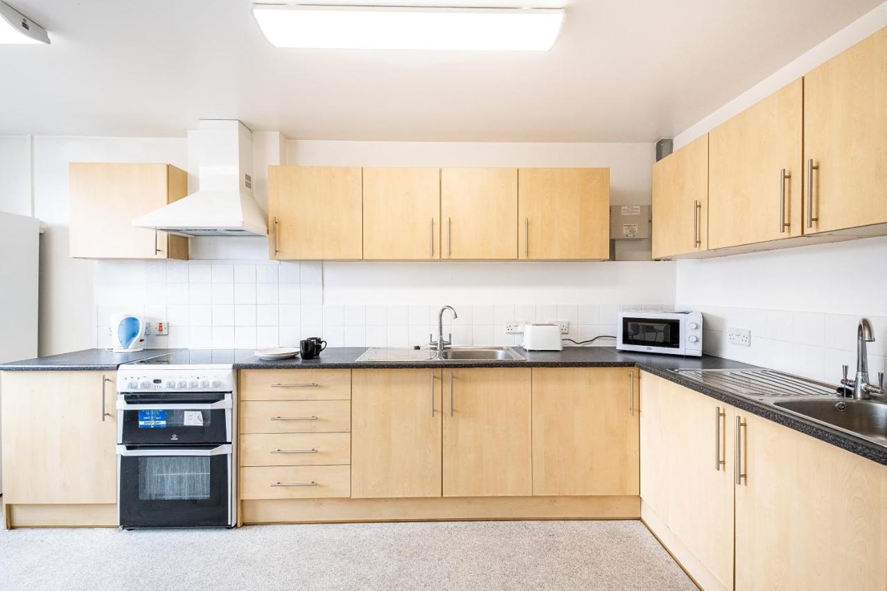En Suite Rooms, Gillingham - Sk Екстериор снимка