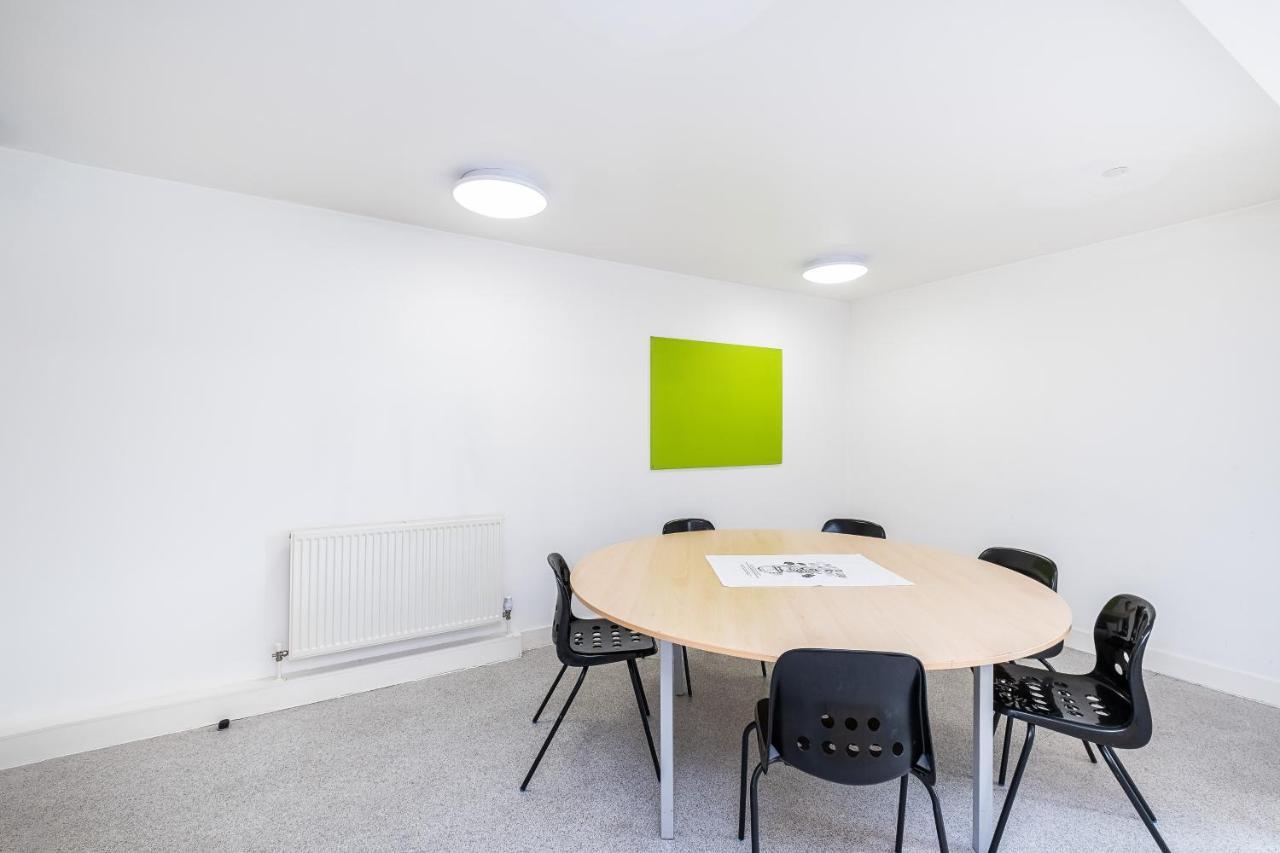 En Suite Rooms, Gillingham - Sk Екстериор снимка