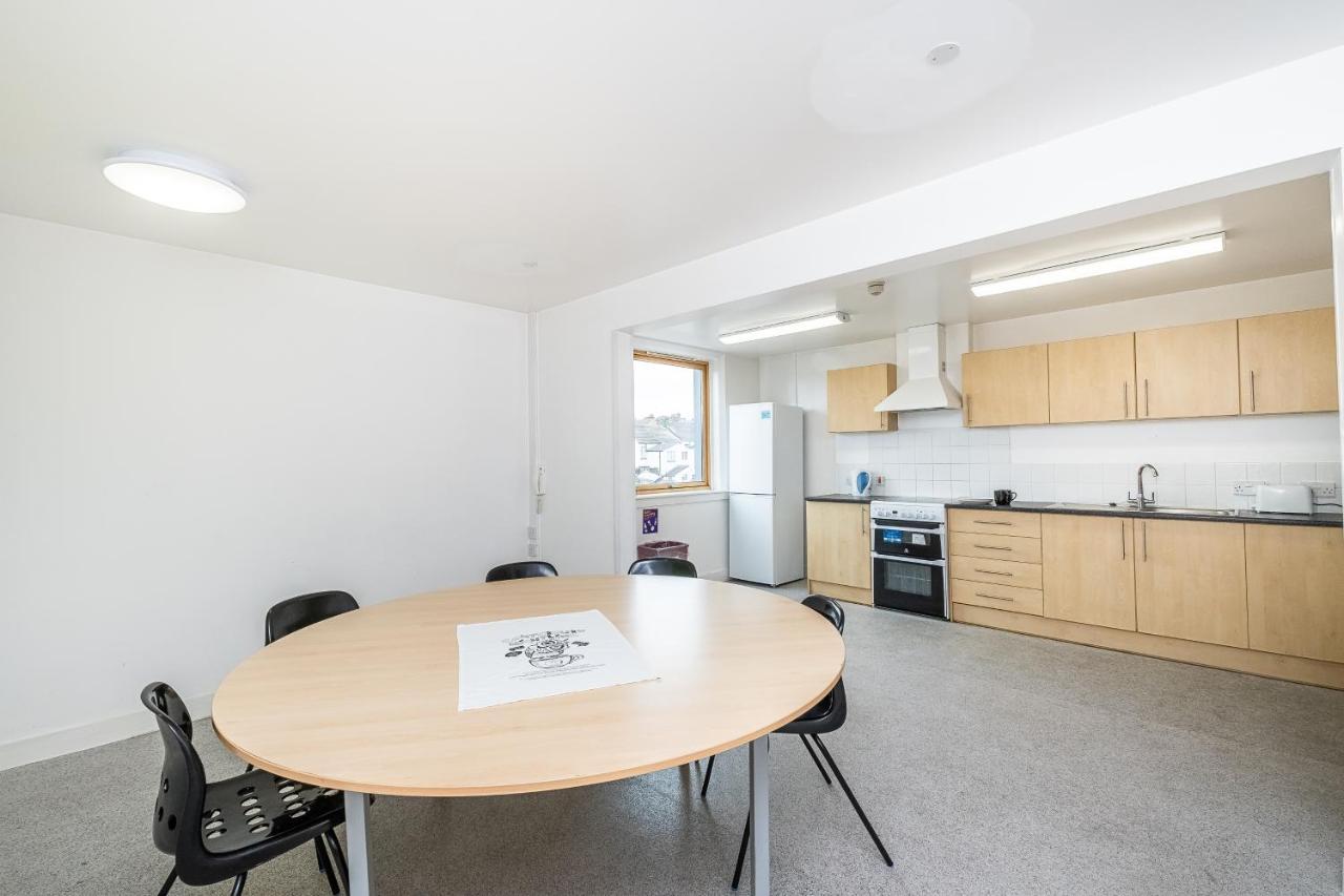En Suite Rooms, Gillingham - Sk Екстериор снимка
