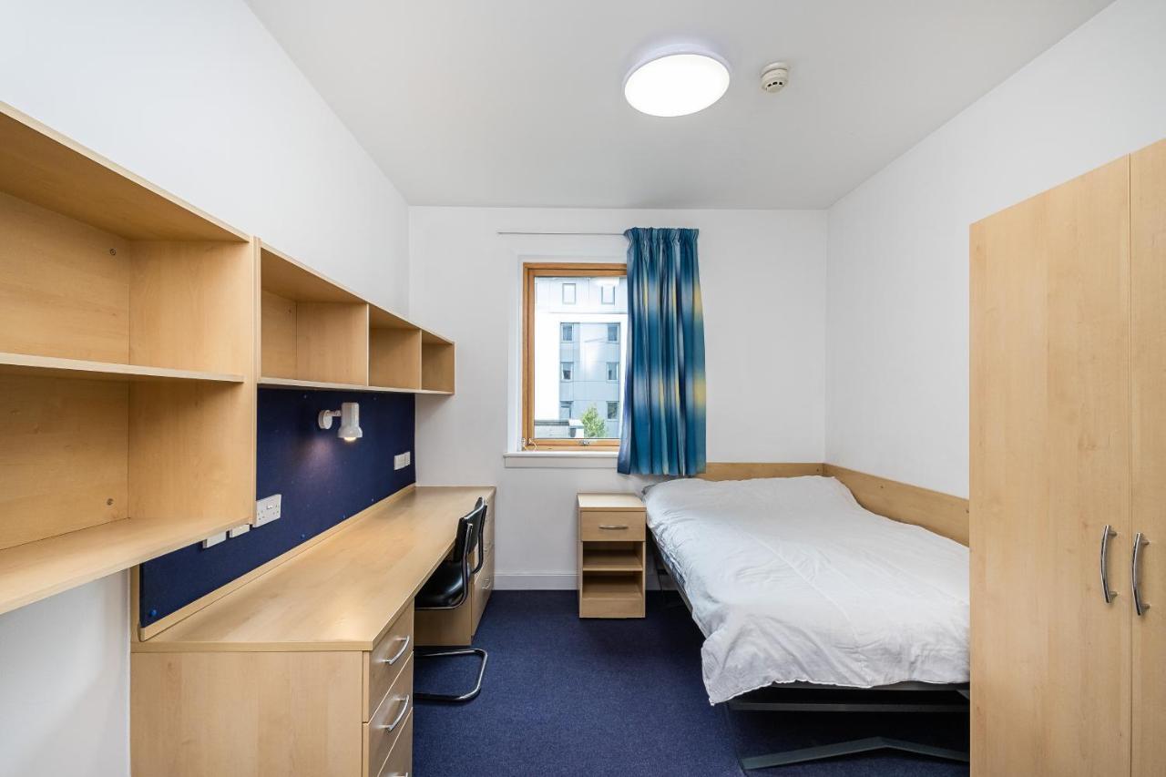 En Suite Rooms, Gillingham - Sk Екстериор снимка