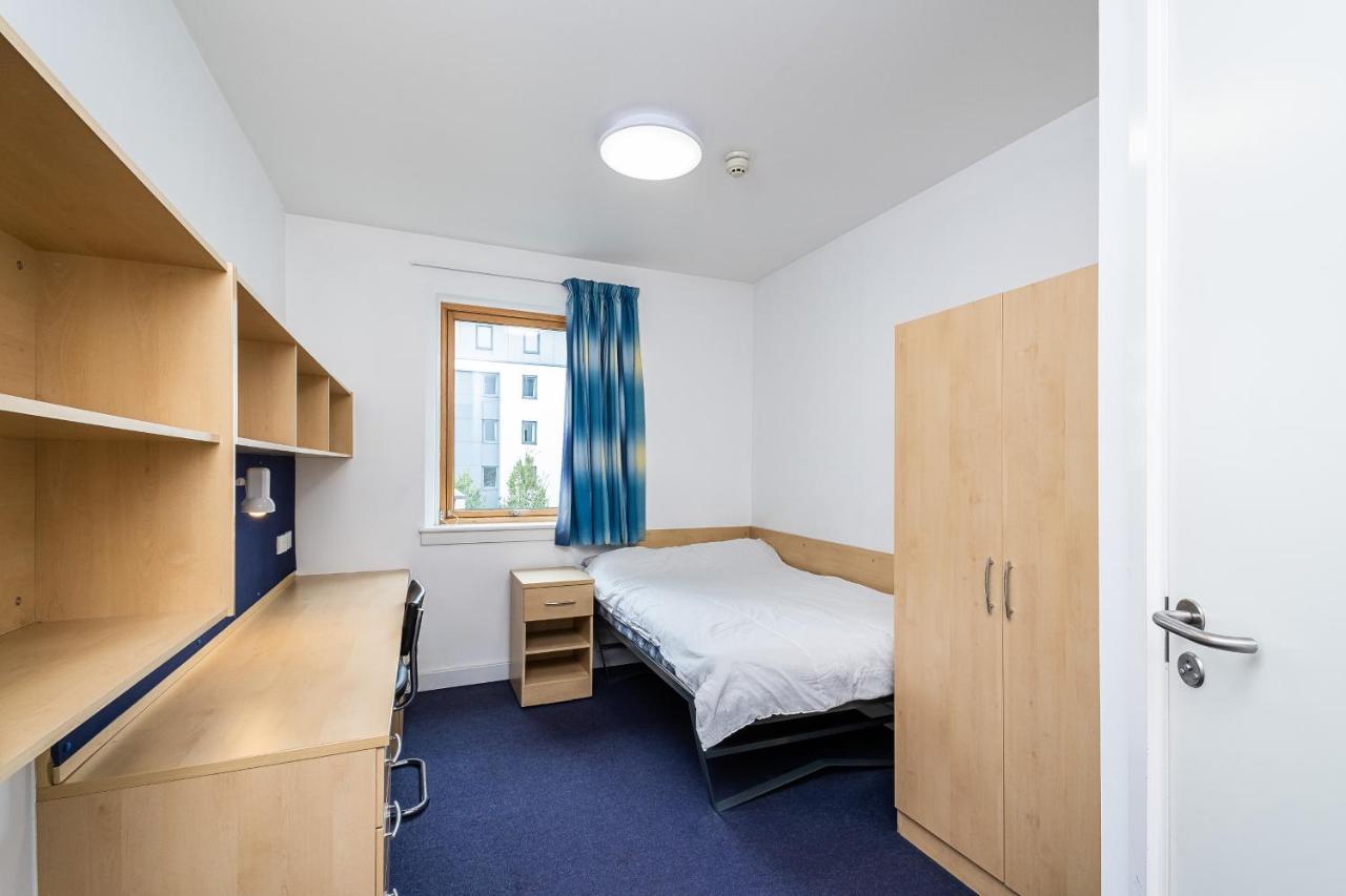 En Suite Rooms, Gillingham - Sk Екстериор снимка